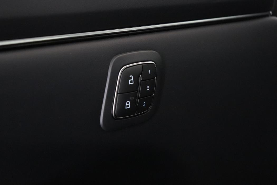 FORD Mustang Mach-E 2022