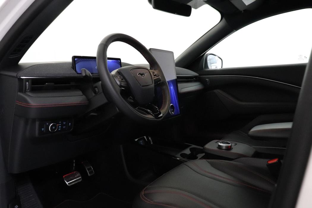 FORD Mustang Mach-E 2022