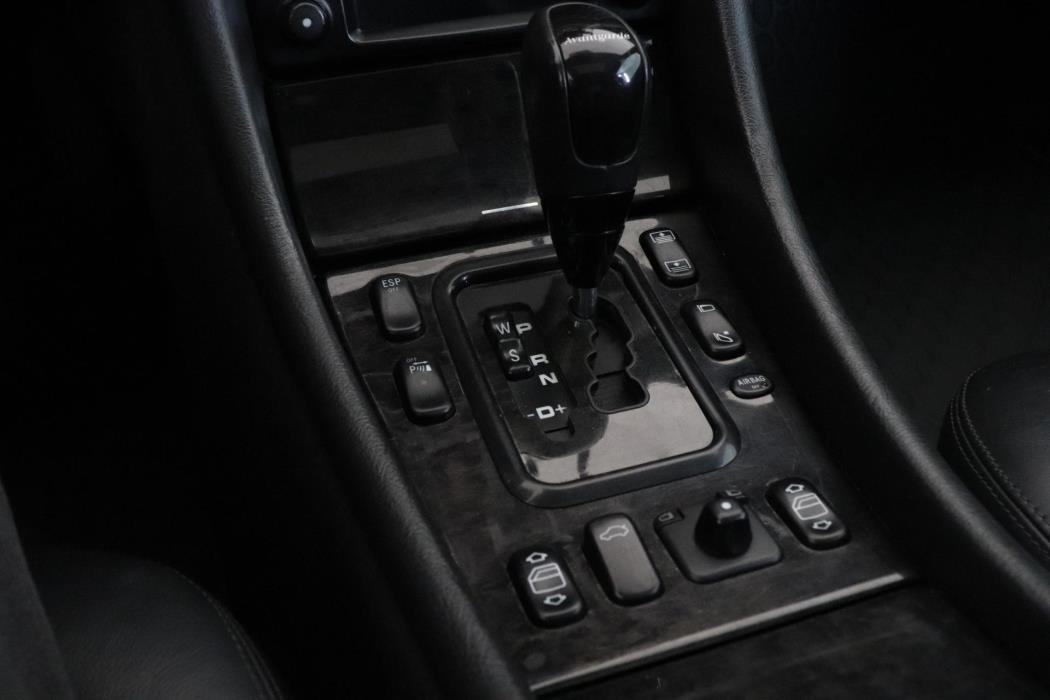 MERCEDES-BENZ CLK 55 AMG 2001