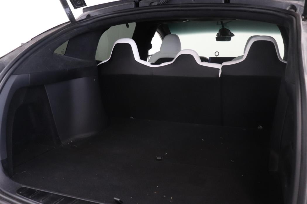 TESLA Model X 2023