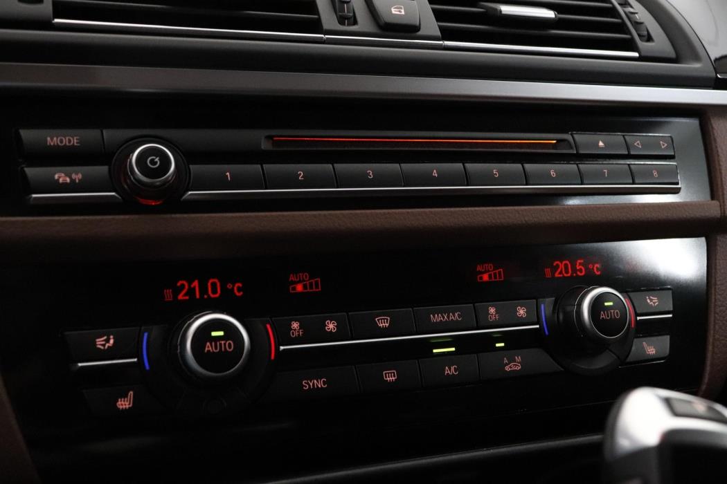 BMW 520 2015