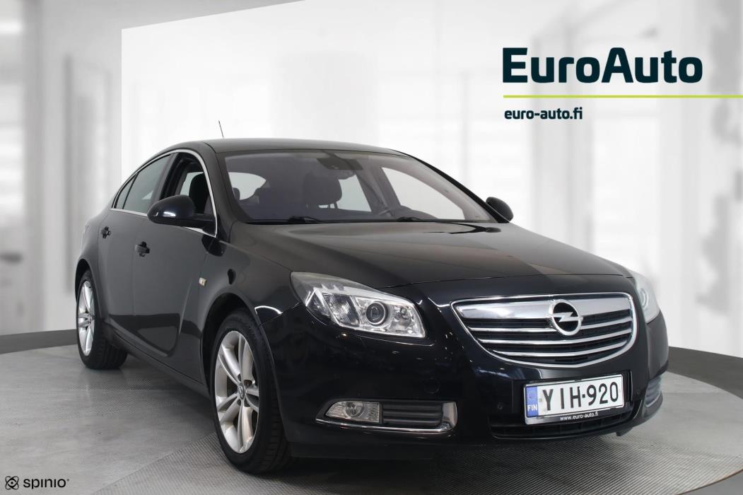 OPEL Insignia 2012