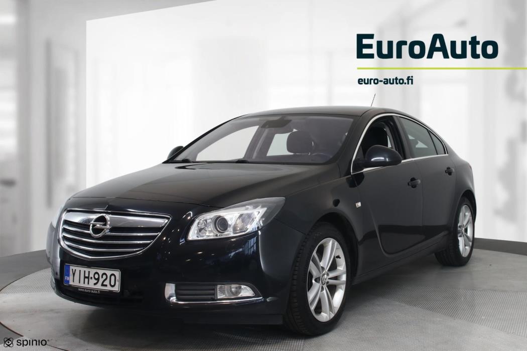 OPEL Insignia 2012