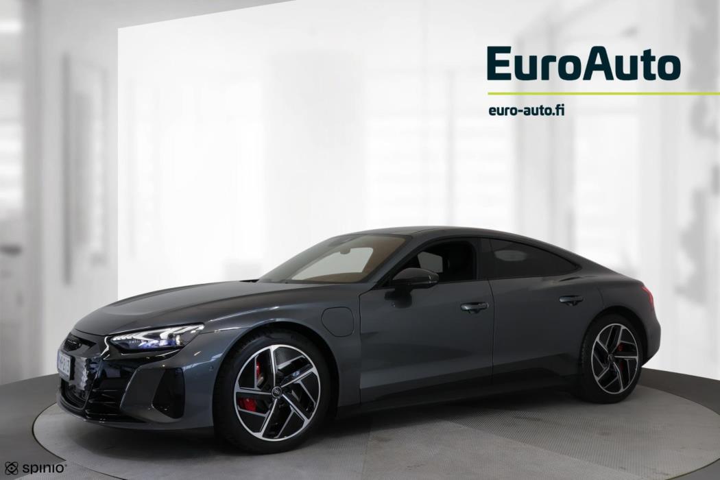 AUDI e-tron GT RS 2022