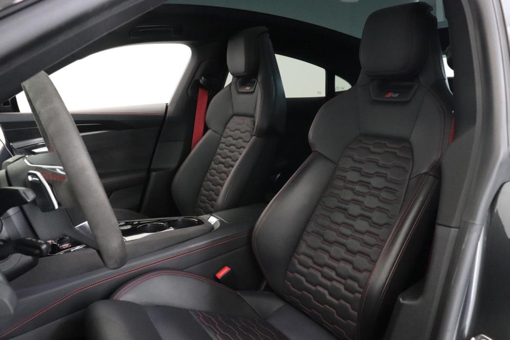 AUDI e-tron GT RS 2022