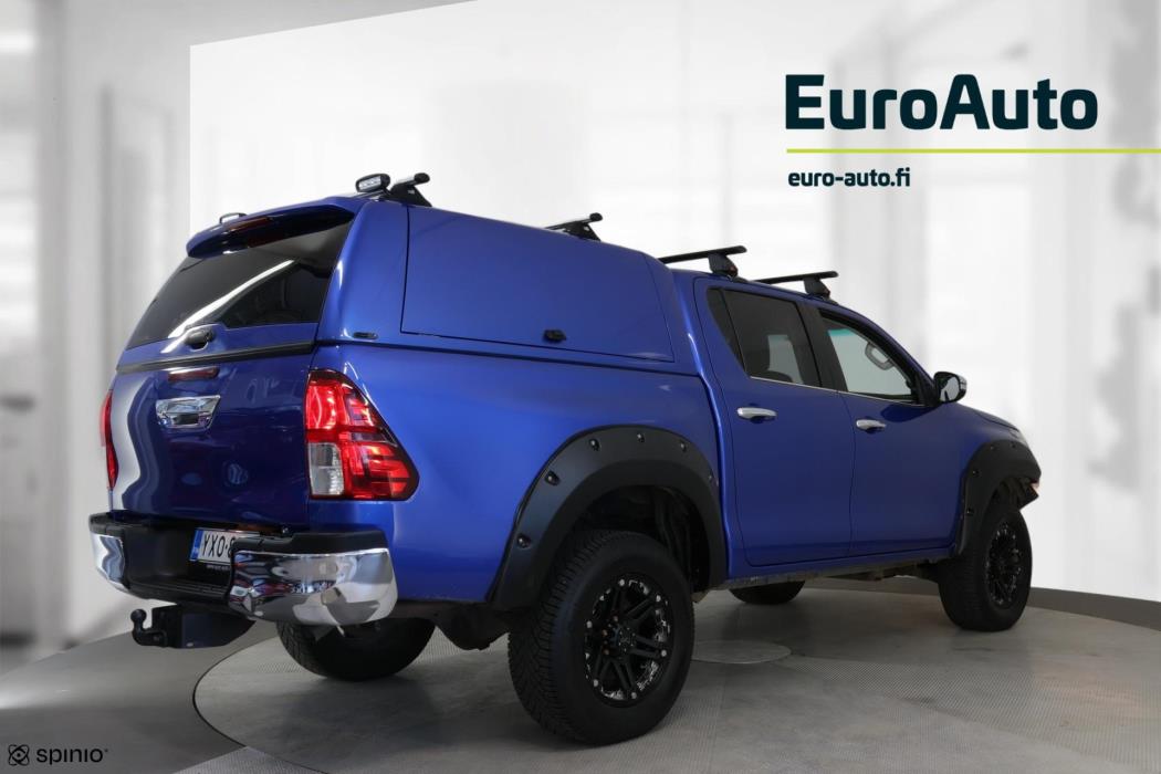 TOYOTA Hilux 2016