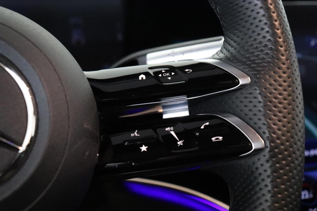 MERCEDES-BENZ EQS 2023