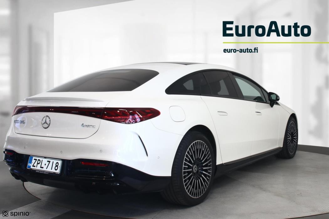 MERCEDES-BENZ EQS 2023