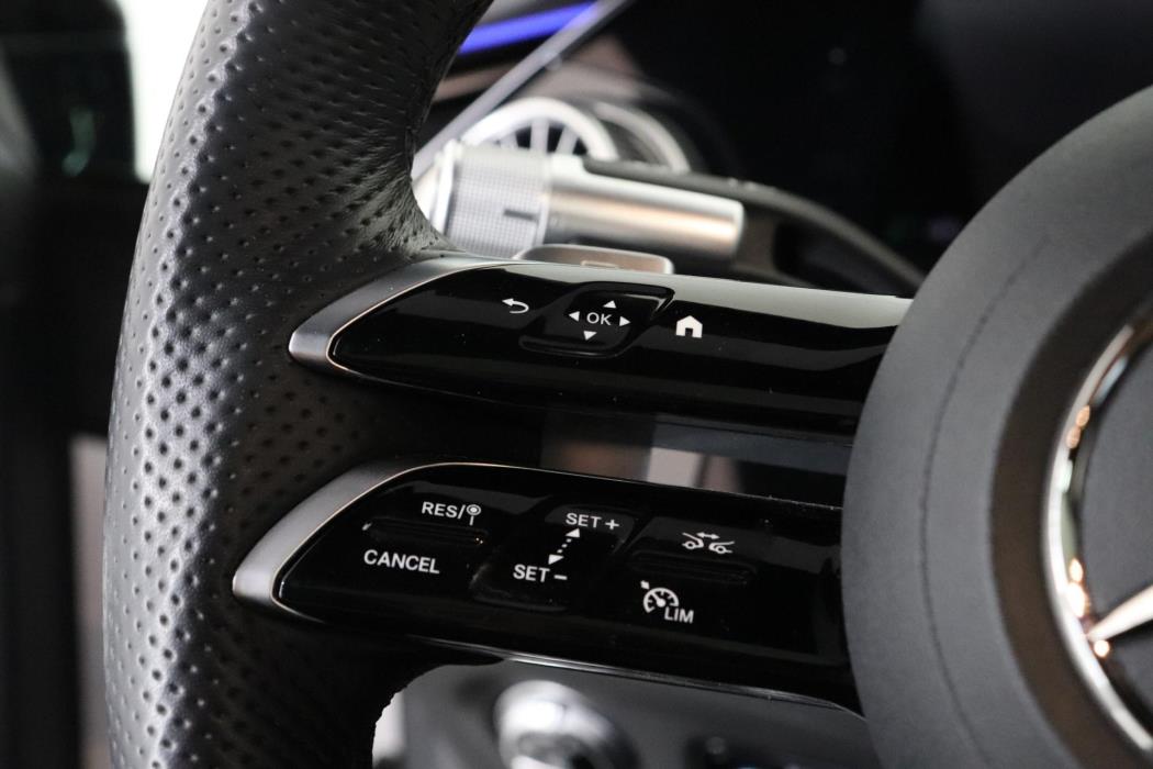 MERCEDES-BENZ EQS 2023