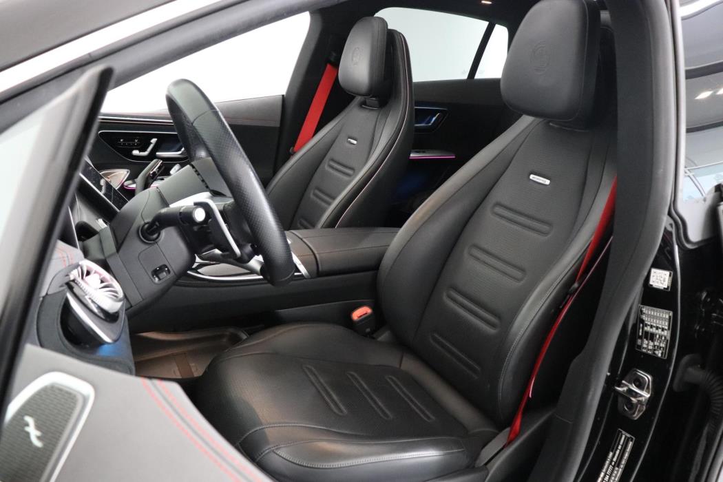 MERCEDES-BENZ EQE 2023