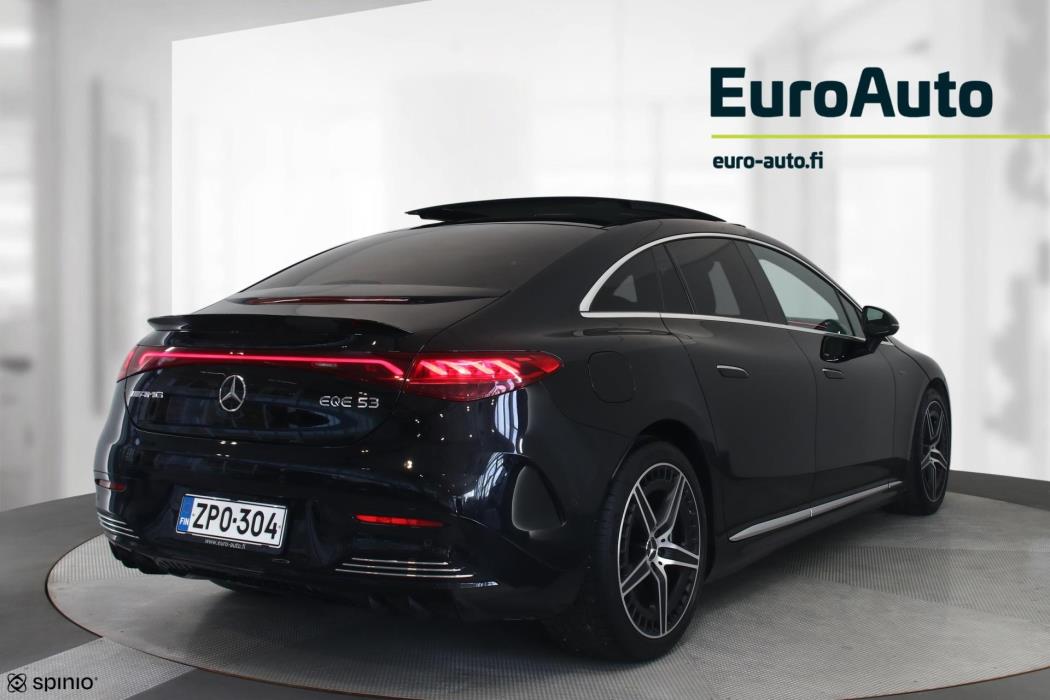 MERCEDES-BENZ EQE 2023