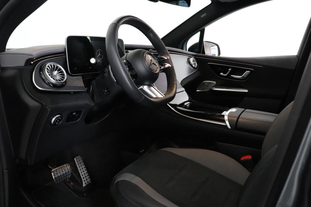 MERCEDES-BENZ EQE SUV 2024