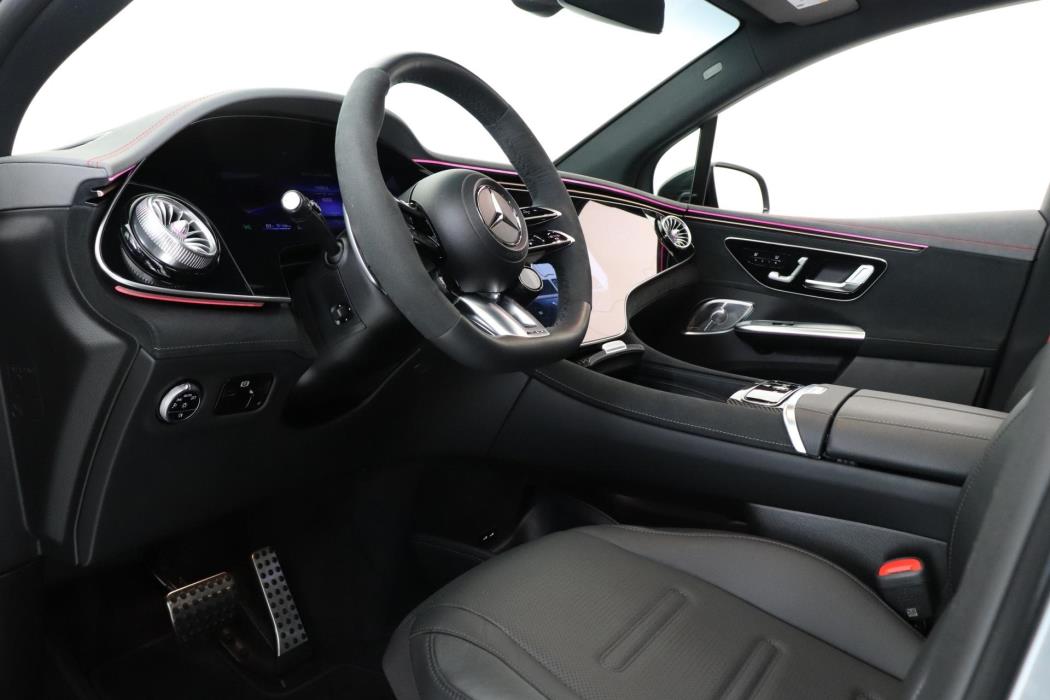 MERCEDES-BENZ EQE SUV 2025