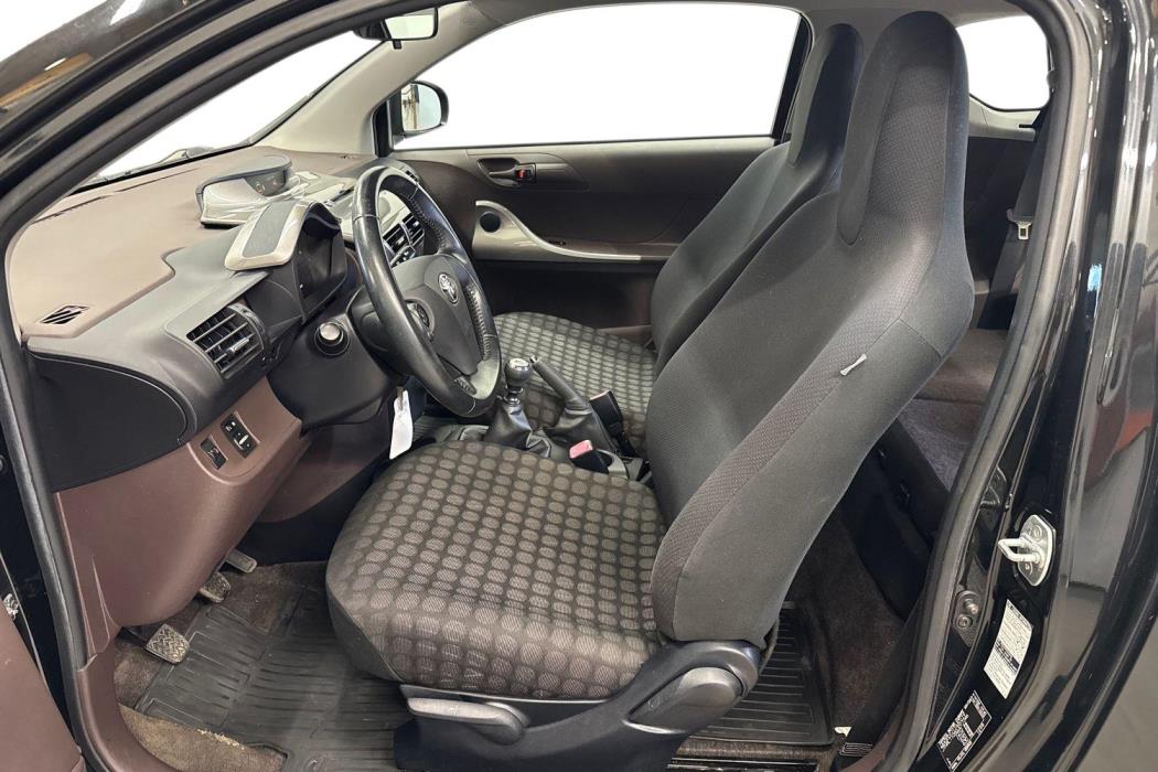 TOYOTA IQ 2009