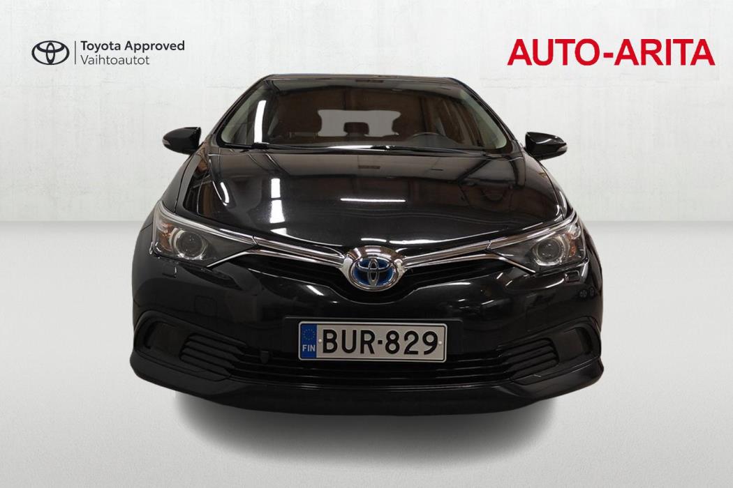 TOYOTA AURIS 2017