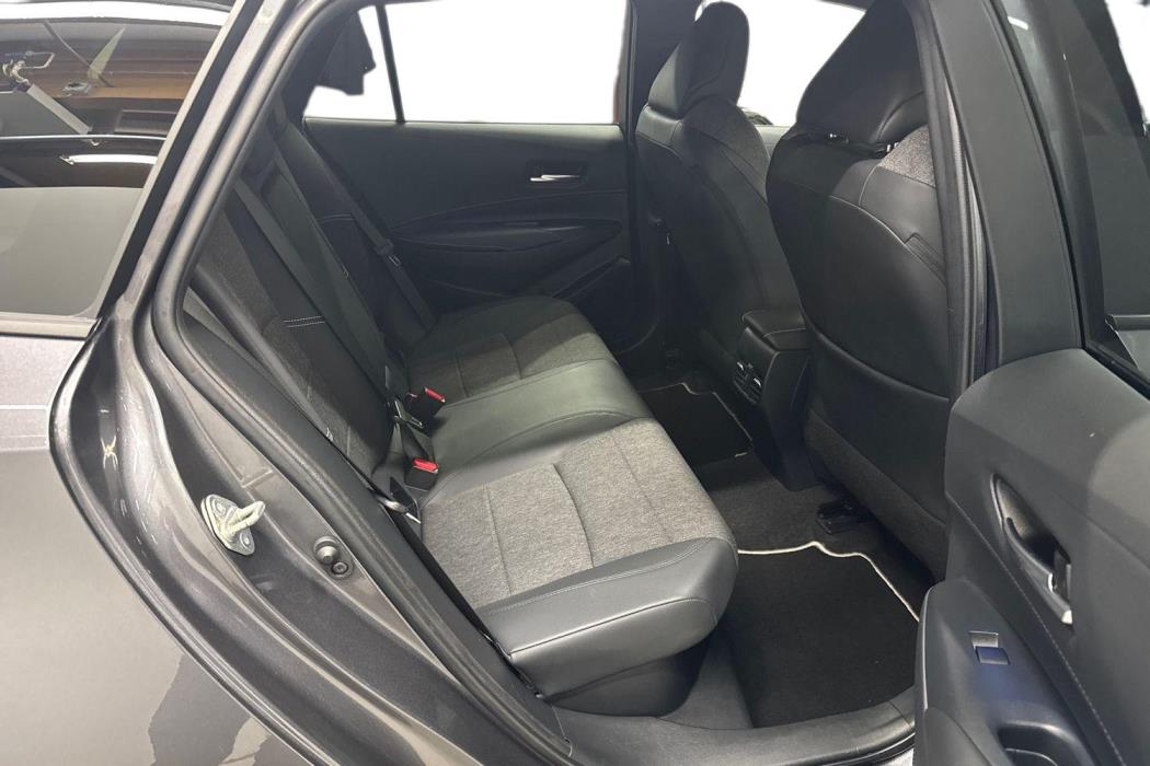 TOYOTA COROLLA 2025
