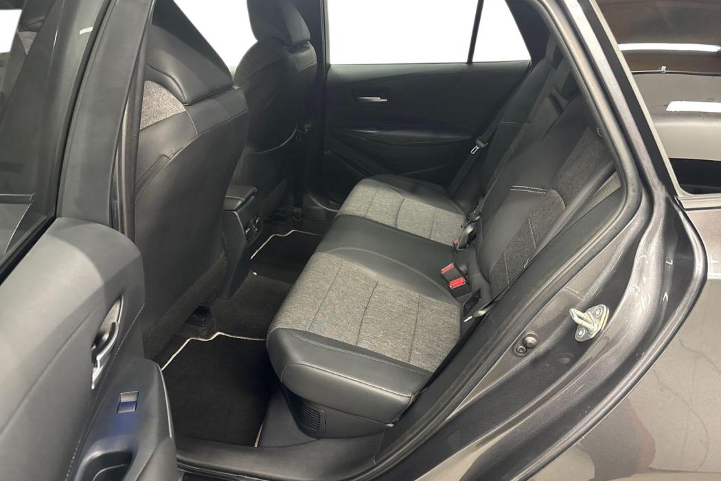 TOYOTA COROLLA 2025