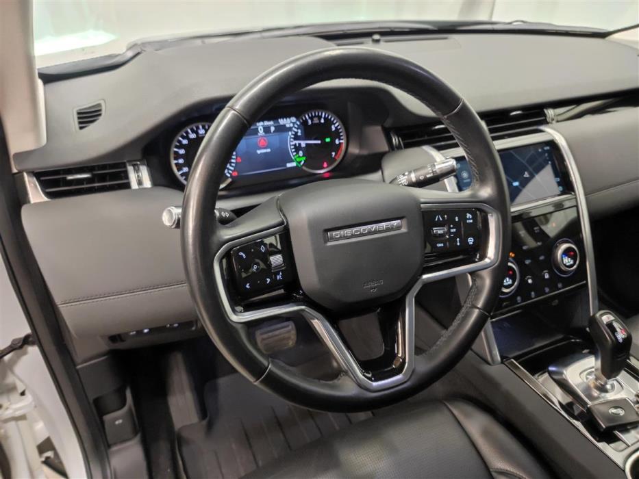 Land Rover Discovery Sport 2021