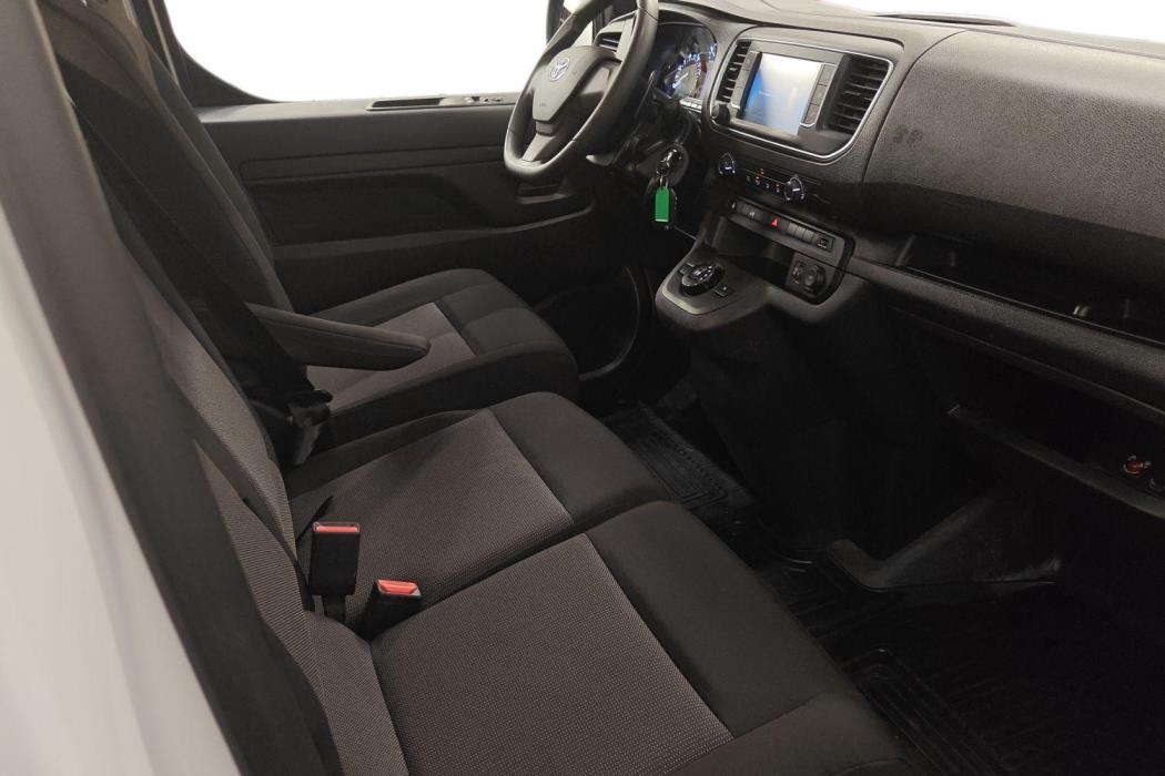Toyota Proace 2023