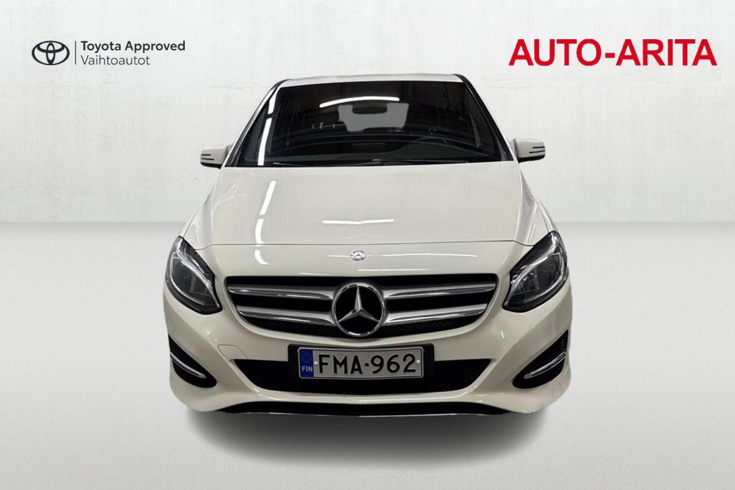 MERCEDES-BENZ B 2016