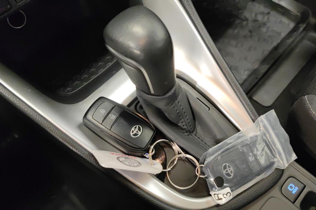 TOYOTA YARIS 2020