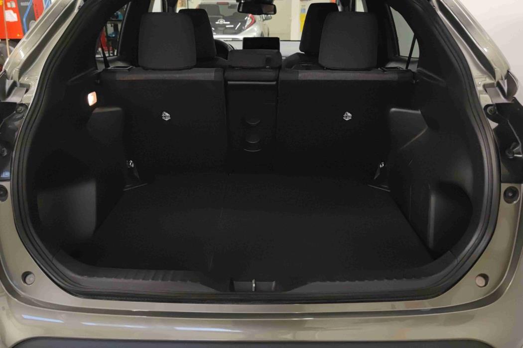 TOYOTA Yaris Cross 2024