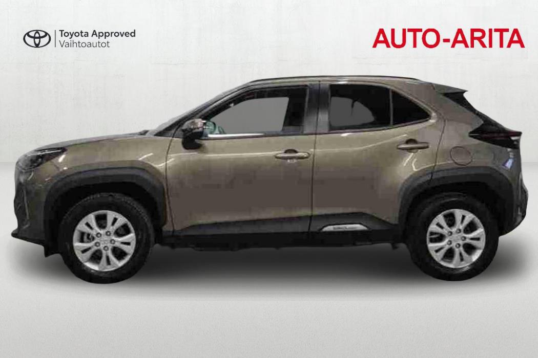 TOYOTA Yaris Cross 2024