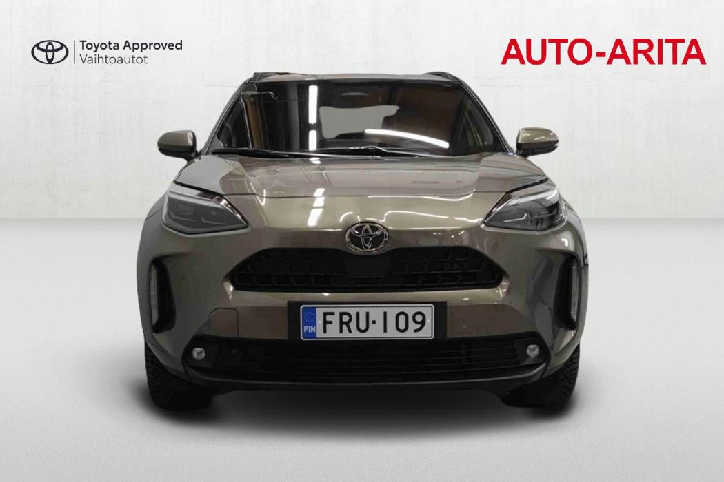 TOYOTA Yaris Cross 2024