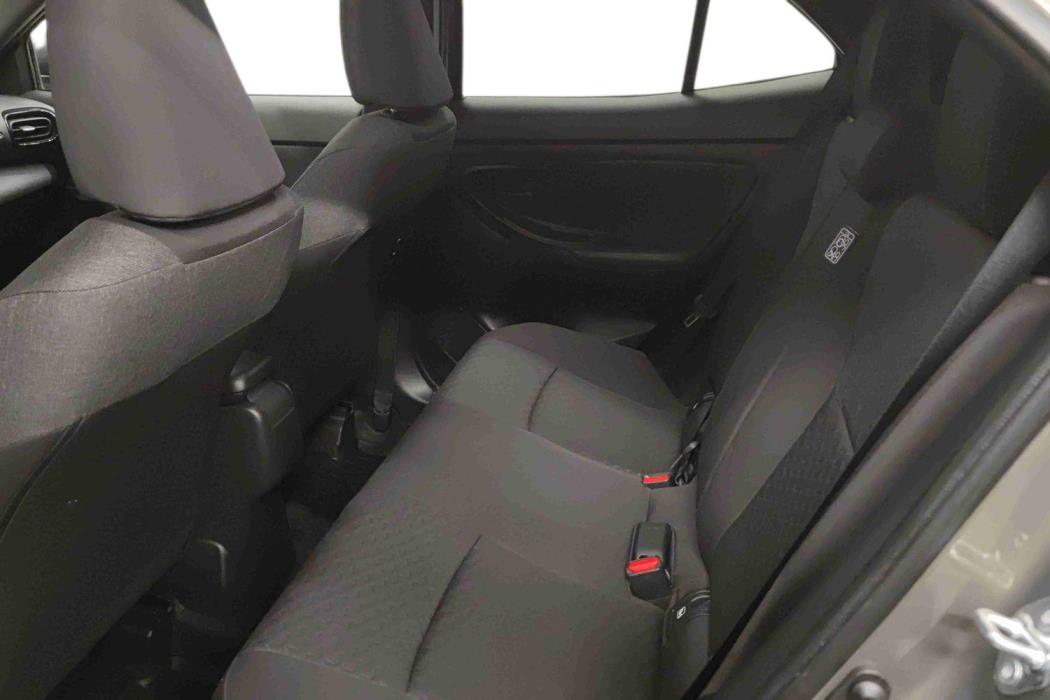 TOYOTA Yaris Cross 2024