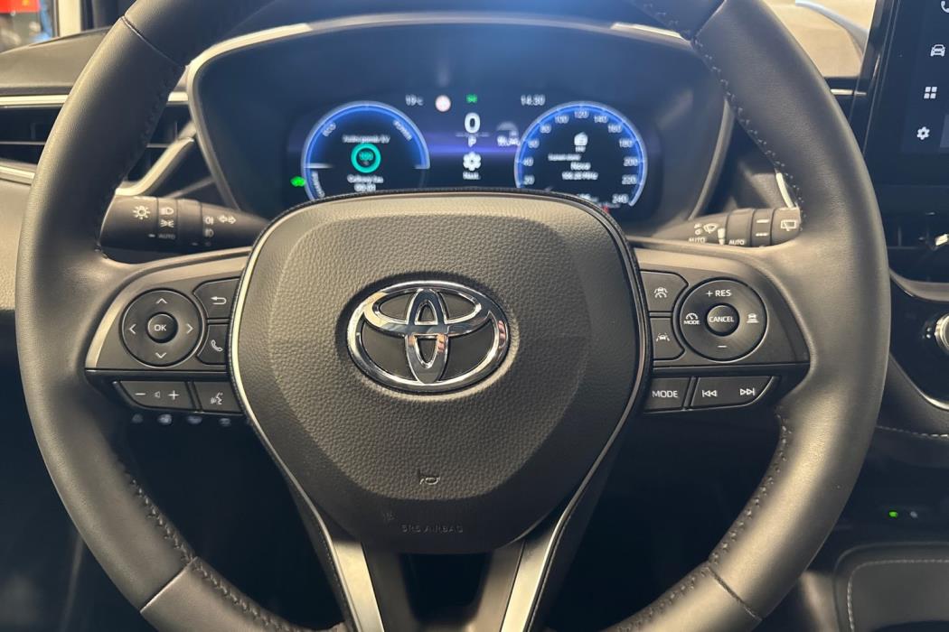 TOYOTA COROLLA 2025