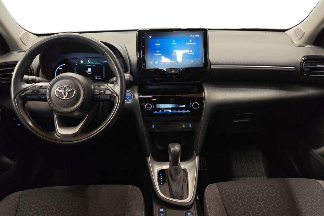 TOYOTA Yaris Cross 2023