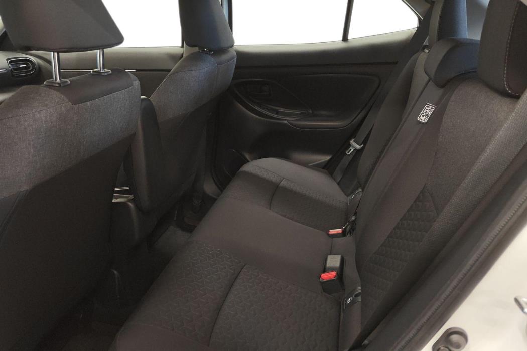 TOYOTA Yaris Cross 2023