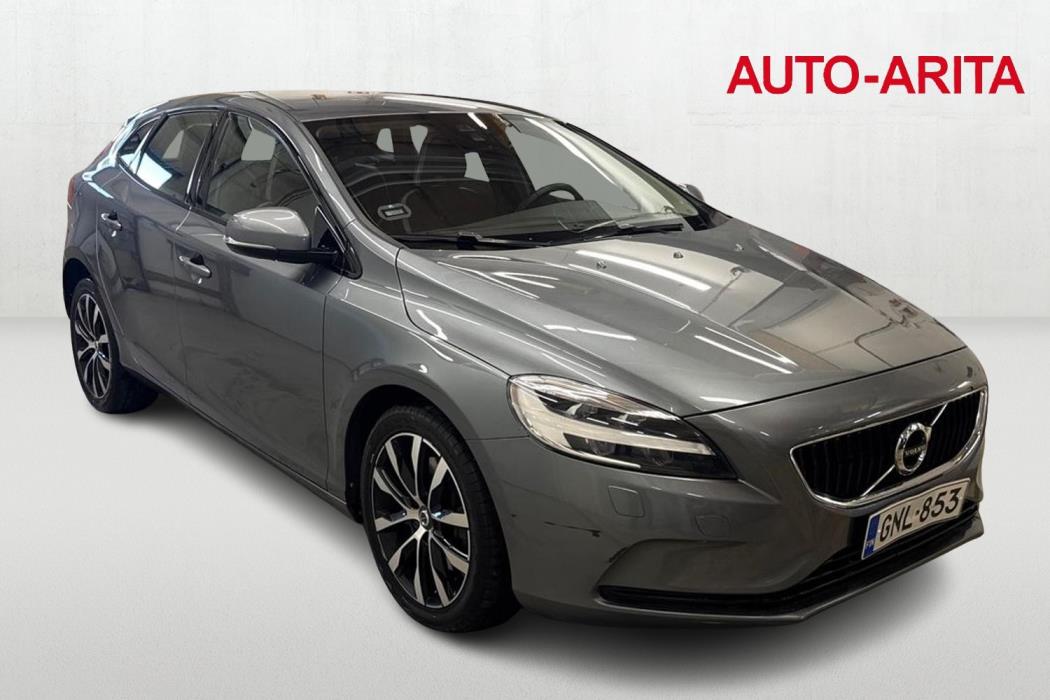 VOLVO V40 2019