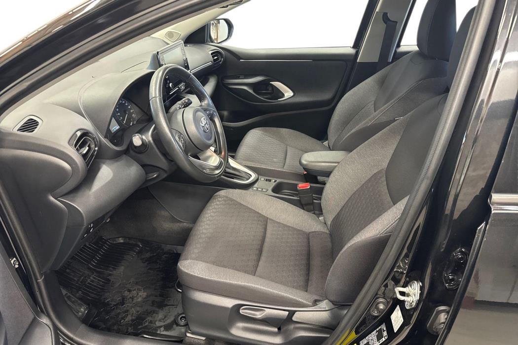 TOYOTA YARIS 2023