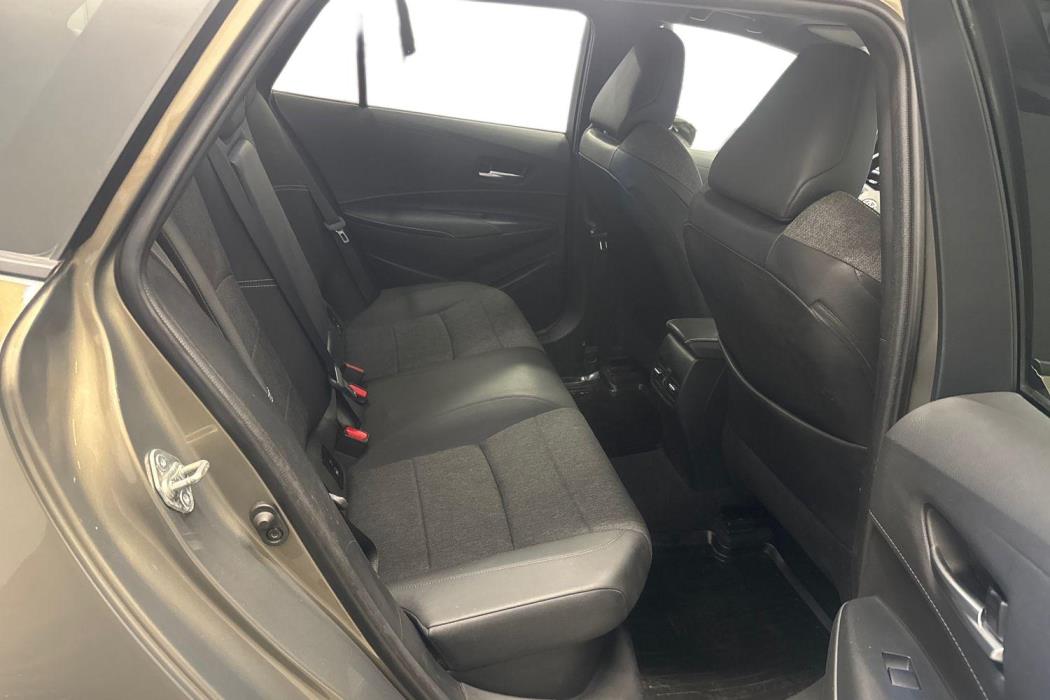 TOYOTA COROLLA 2023