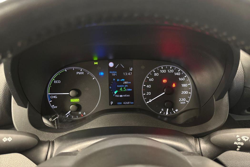 TOYOTA YARIS 2020