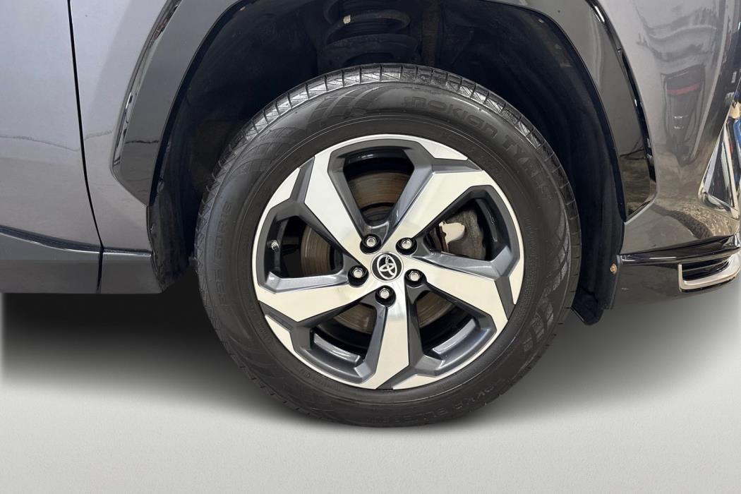 Toyota RAV4 Plug-in 2021