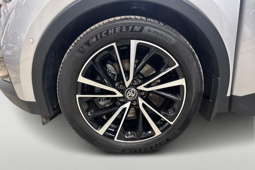 Toyota C-HR 2024