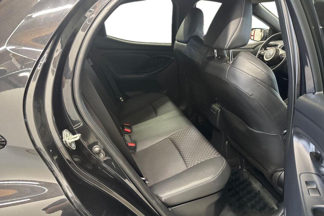 TOYOTA YARIS 2020