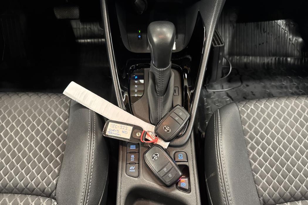 TOYOTA YARIS 2020