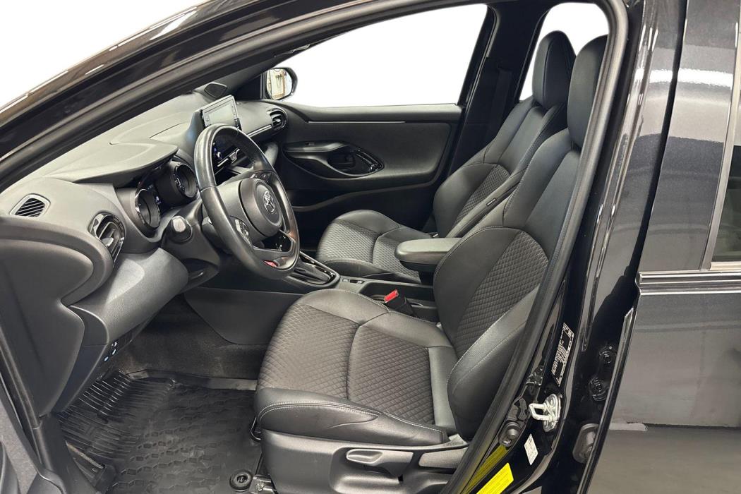 TOYOTA YARIS 2020