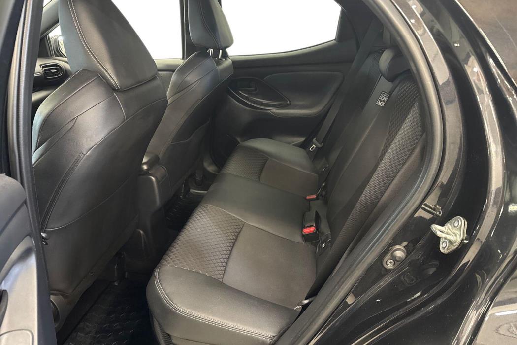 TOYOTA YARIS 2020