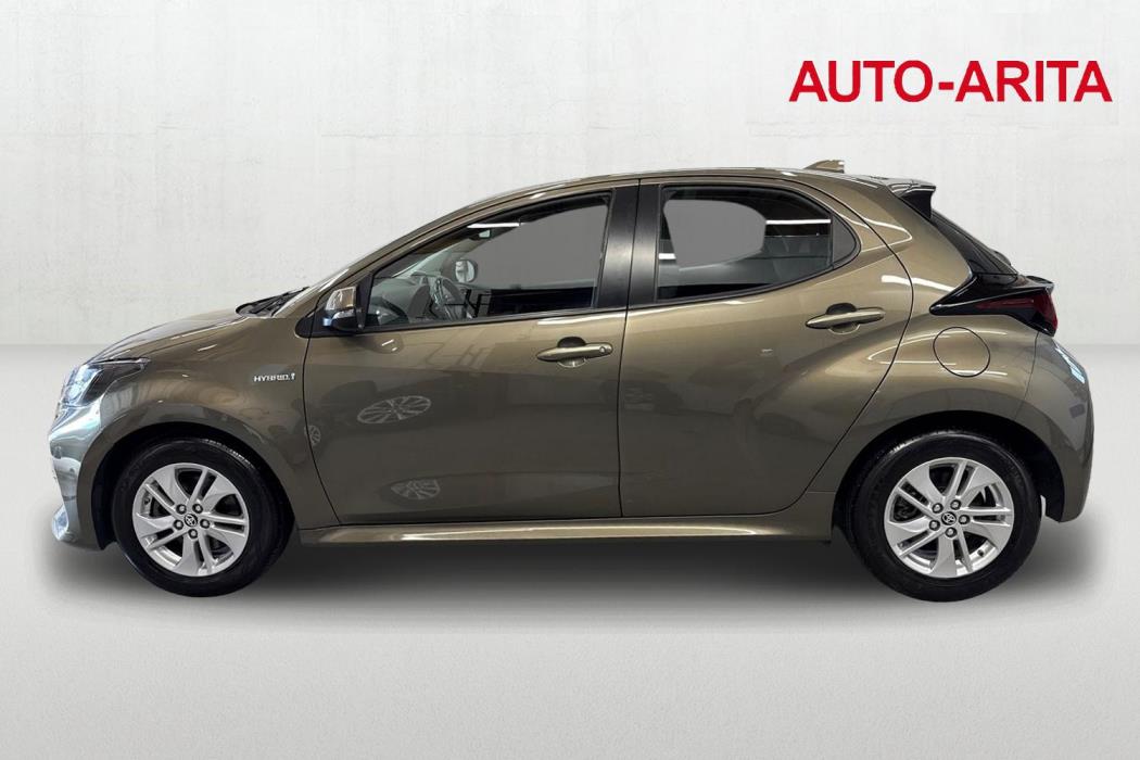 TOYOTA YARIS 2021
