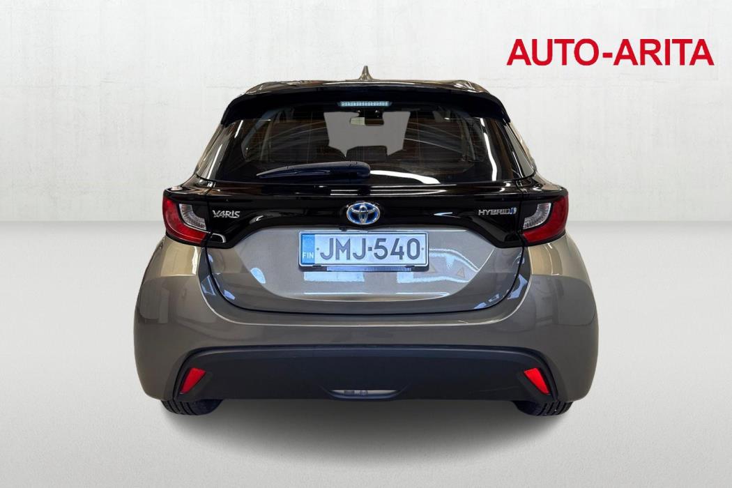TOYOTA YARIS 2021