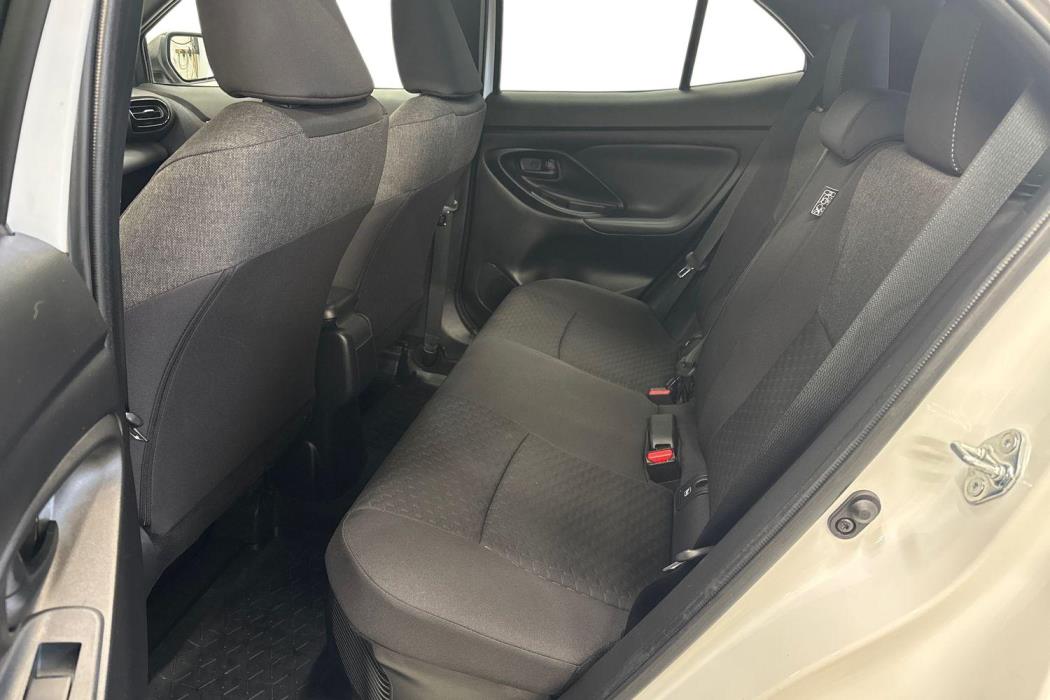 TOYOTA Yaris Cross 2024