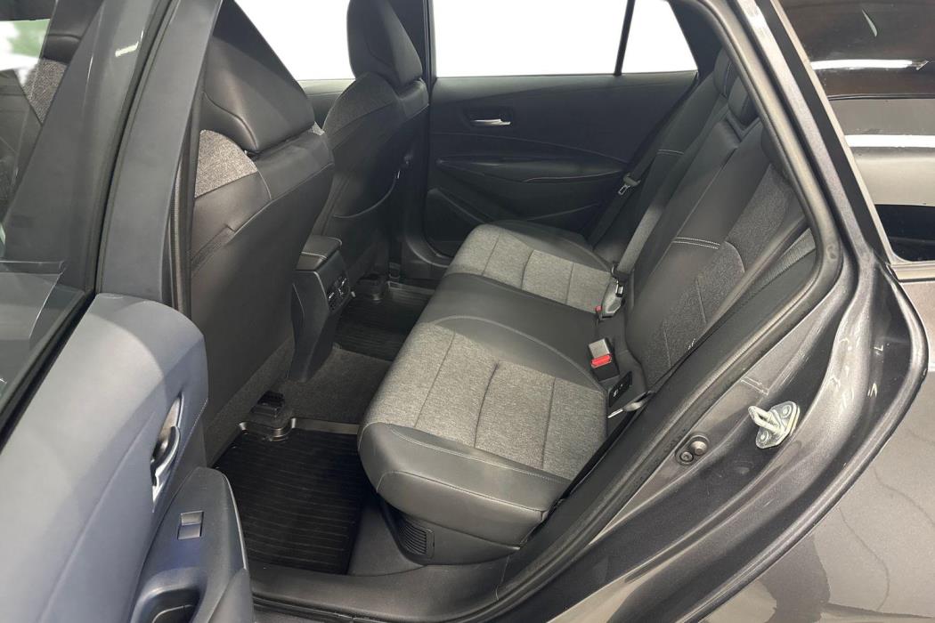 TOYOTA COROLLA 2024