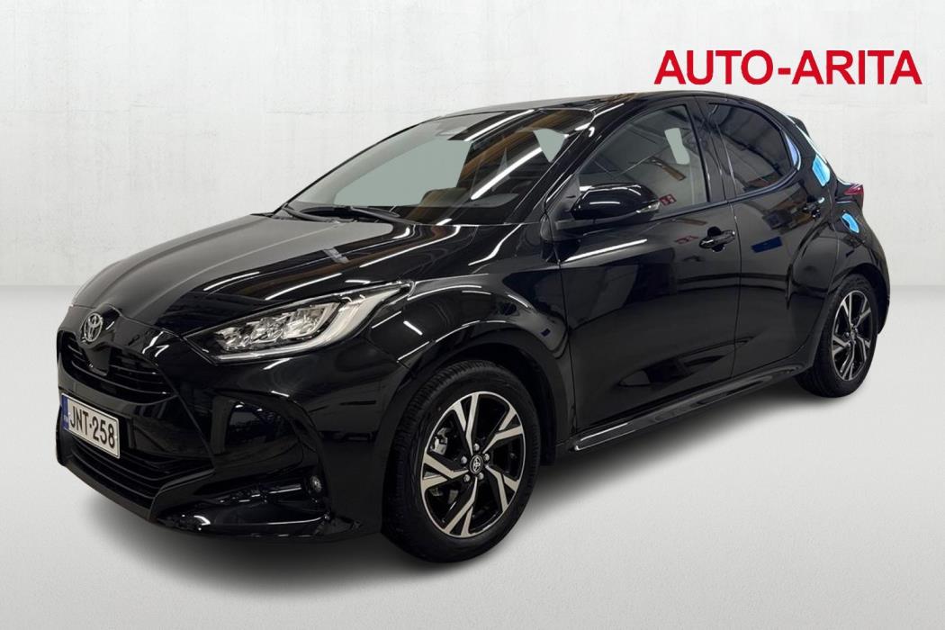 TOYOTA YARIS 2025