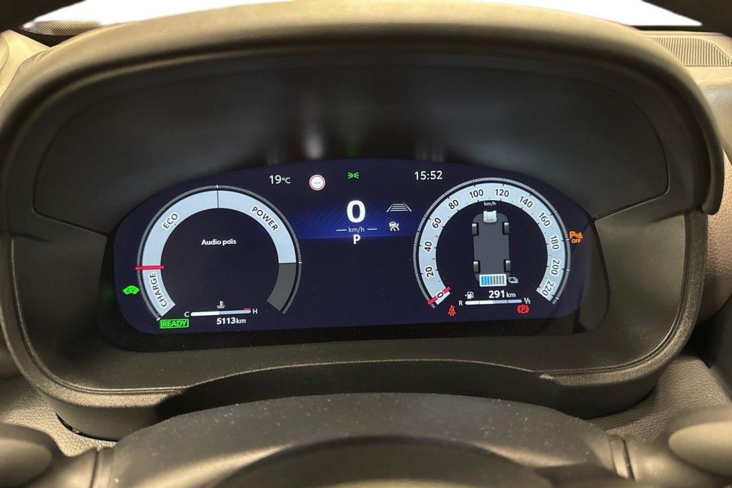 TOYOTA Yaris Cross 2025