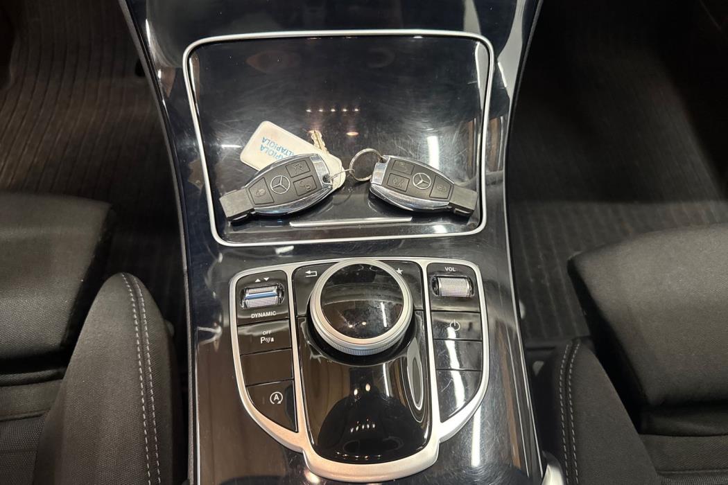 MERCEDES-BENZ C 2017