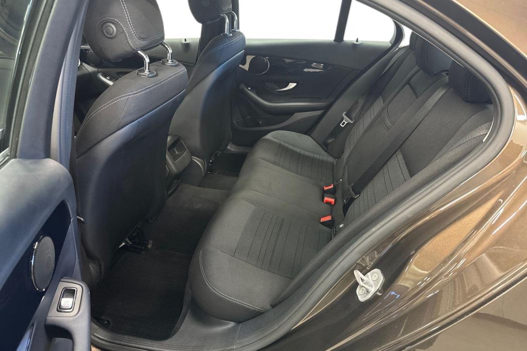 MERCEDES-BENZ C 2017